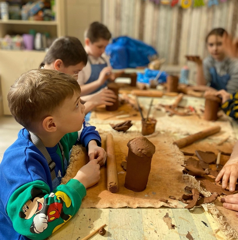 дружба и новые знакомства