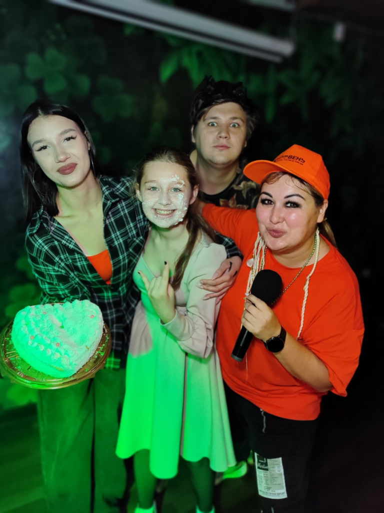 ребята отдыхают осенью